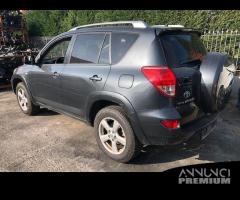 TOYOTA RAV 4 2011