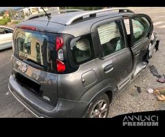 FIAT PANDA CROSS 2019 - 3