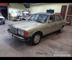 Mercedes W123 200 Berlina 1981 Conservata