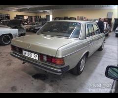 Mercedes W123 200 Berlina 1981 Conservata - 7