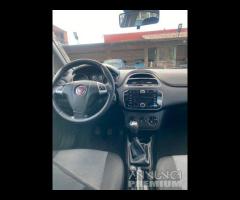 Fiat Punto 1.3 Multijet 2015 Full TAGLIANDATA - 14