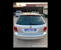 Volkswagen Golf 1.6 TDI 2012 Full Navi