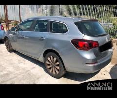 Opel astra j 2012