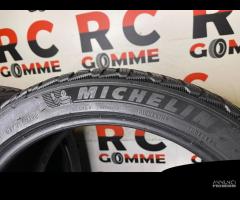 4 GOMME USATE 225/40R18 92 V MICHELIN- INVERNALI