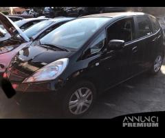 Honda jazz 2012 - 1