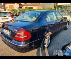 MERCEDES Classe E 220CDI- 2005