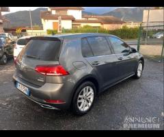 VOLKSWAGEN Golf 7 1.4TGI*BZ/METANO110CV*AUTOM-2017