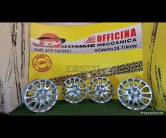 4 Cerchi lega Toyota Yaris 500x15 ET39 pcd 4x100