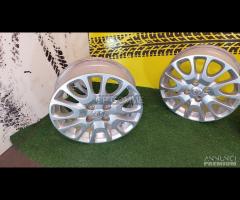 4 Cerchi lega Toyota Yaris 500x15 ET39 pcd 4x100