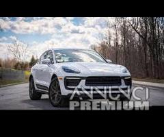 Porsche macan 2022;2023 per ricambi auto