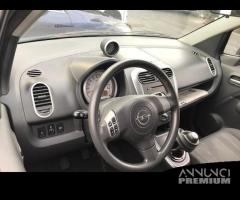 Opel agila 2012