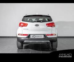 KIA Sportage 2.0 CRDI VGT AWD Pure Rebel - 3