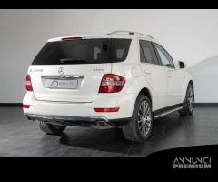 Mercedes-Benz Classe M ML 350 CDI Grand Edition - 21