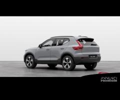 VOLVO XC40 B3 Mild hybrid Benzina Ultra Dark