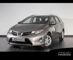 Toyota Auris Touring Sports 1.4 D-4D Active - 1