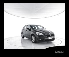 BMW 218 Serie 2 d Advantage - 2