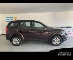 Mahindra XUV500 2.2 16V AWD W6