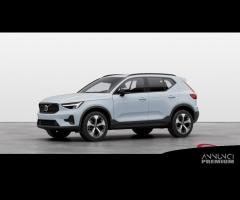 VOLVO XC40 B3 Mild hybrid Benzina Plus Dark