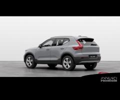 VOLVO XC40 B3 Mild hybrid Benzina Core - 3