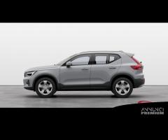 VOLVO XC40 B3 Mild hybrid Benzina Core