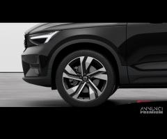 VOLVO XC40 B3 Mild hybrid Benzina Ultra Dark - 7