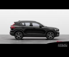 VOLVO XC40 B3 Mild hybrid Benzina Plus Dark - 3