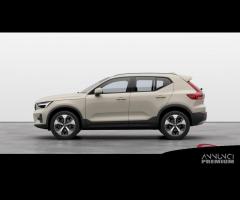 VOLVO XC40 B3 Mild hybrid Benzina Core