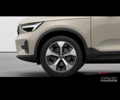 VOLVO XC40 B3 Mild hybrid Benzina Core - 7