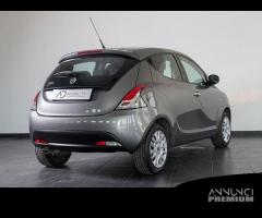 Lancia Ypsilon 1.2 69 CV 5 porte GPL Ecochic ... - 19