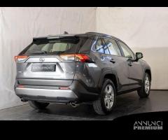 Toyota RAV4 2.5 HV (218CV) E-CVT 2WD Active - 13