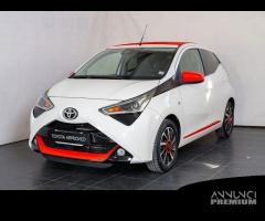 Toyota Aygo Connect 1.0 VVT-i 72 CV 5 porte x...