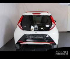 Toyota Aygo Connect 1.0 VVT-i 72 CV 5 porte x...