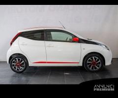 Toyota Aygo Connect 1.0 VVT-i 72 CV 5 porte x... - 14