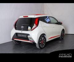 Toyota Aygo Connect 1.0 VVT-i 72 CV 5 porte x... - 21