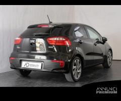 KIA Rio 1.4 CRDi 5p.S&S High Tech - 21