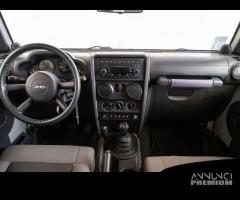 Jeep Wrangler 2.8 CRD DPF Sport - 8