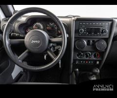 Jeep Wrangler 2.8 CRD DPF Sport - 9