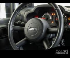 Jeep Wrangler 2.8 CRD DPF Sport - 18