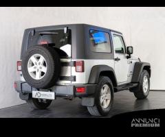 Jeep Wrangler 2.8 CRD DPF Sport - 20