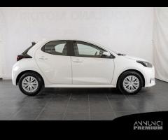 Toyota Yaris 1.0 5 porte Active - 15