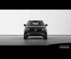 VOLVO XC60 Mild Hybrid B4 (d) AWD Plus Dark - 4