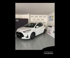 Toyota Yaris 1.5 Hybrid 5 porte Trend - 1