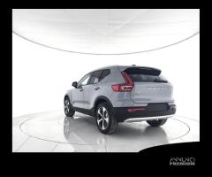 VOLVO XC40 B3 Mild hybrid Benzina Core