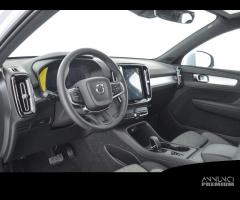 VOLVO XC40 B3 Mild hybrid Benzina Core - 8