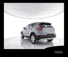 VOLVO XC40 B3 Mild hybrid Benzina Core