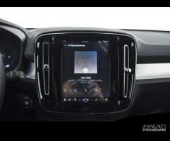 VOLVO XC40 B3 Mild hybrid Benzina Plus Dark - 13