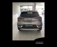 Renault Captur Plug-in Hybrid E-Tech 160 CV I...