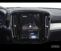 VOLVO XC40 B3 Mild hybrid Benzina Plus Dark - 15