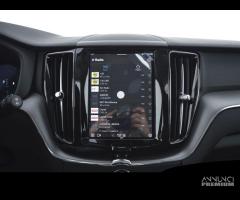 VOLVO XC60 B4 AWD Mild hybrid Diesel Core - 13