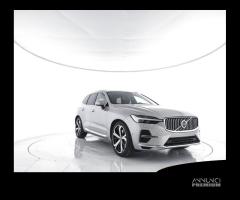 VOLVO XC60 Recharge T6 AWD Plug-in hybrid Elettr